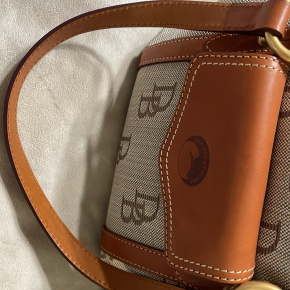 Dooney & Bourke Front Pocket Satchel Signature Canvas Leather trim handles - Picture 14 of 15